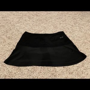 Black XL kids Nike tennis skirt